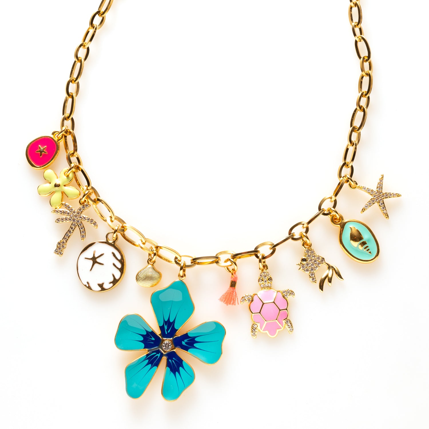 Oceanic Blossom bedelketting met grote bloem, schelp, palmboom, vis en tropische elementen. Zonnig, kleurrijk en vol natuur. Een must-have voor een zomerse uitstraling.