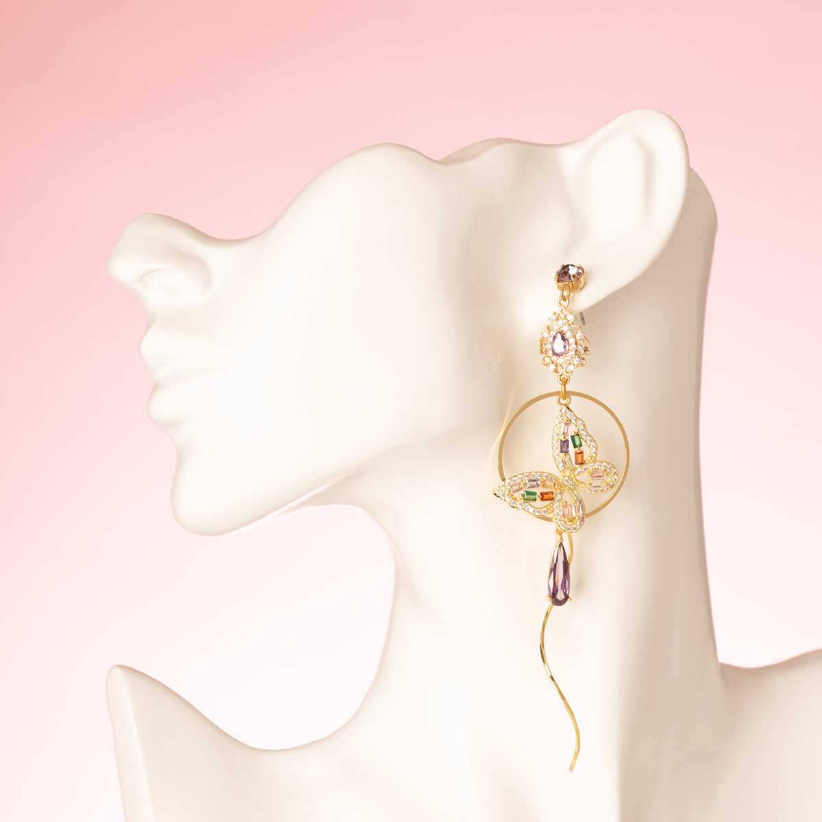 Asymmetrische Statement Oorbellen met Swarovski Oorstekers, vlinder en libelle in goud en paars