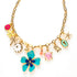 Oceanic Blossom bedelketting met grote bloem, schelp, palmboom, vis en tropische elementen. Zonnig, kleurrijk en vol natuur. Een must-have voor een zomerse uitstraling.